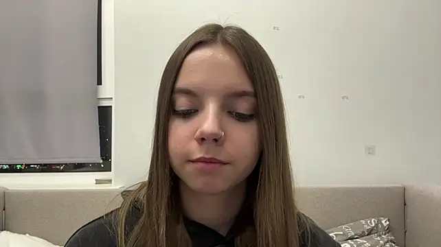 LisaPorse - air kiss + cute wink