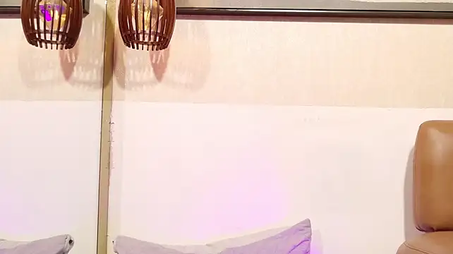 Ammy_durand - Fingers n ass