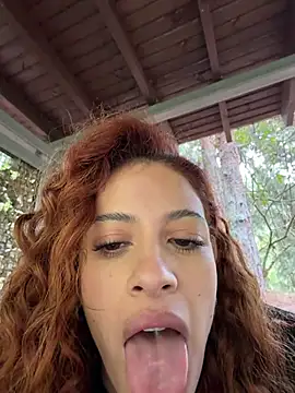 Alana15 - SQUIRT AT THE PARK TICKETSHOW
