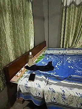 Hot_Urvashi_ - First Day, First Show! Full nude