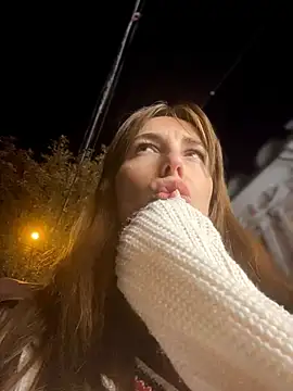 MommmyYummy - Mommy wants ORGASM in public ❤️