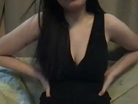 YummyPinay28 - remove panty
