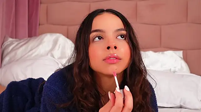 BambiRoses - Sexy dance+oil in tits
