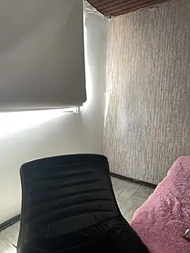 Lu_Pinkk - BLOWJOB SHOW IN TOPLES