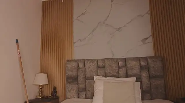 Angel__kiss - sexy dance in the mirror🥵