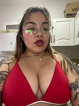 Lindalatina2001 - TOPLES+REBOTAR TETAS