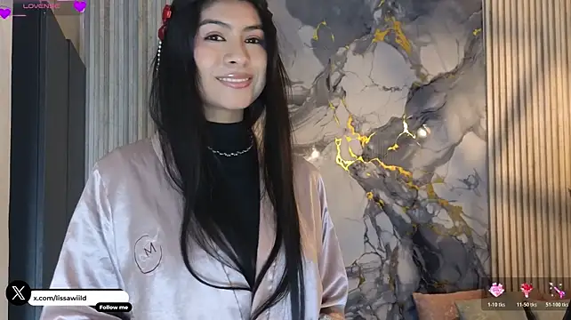 LissaWiild - 👀 Nipple Tease While Staring at the Camera