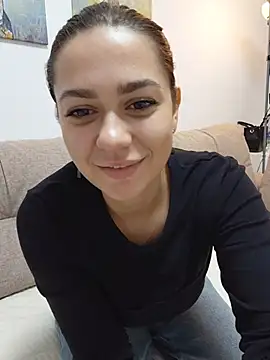MarthaBrown - Show tits and caress