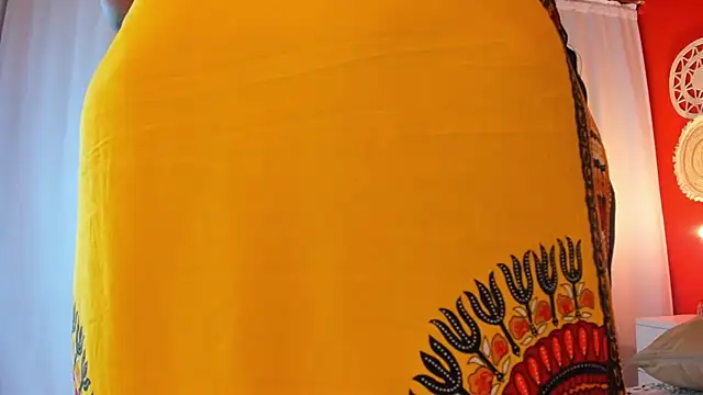 NikollSalas - Twerk in Pacific Dress