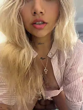 Amanda-medrano1 - Ride torso and cum show