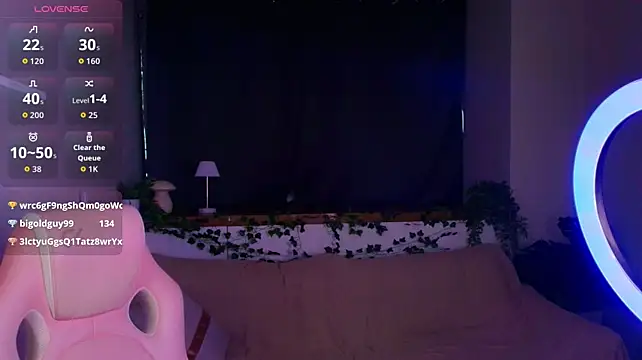 Rose_Desiree - show of oils on nipples
