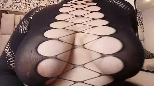Sofi_Blake__ - CONTROL TOY X2 + BOUNCE TITS🔥🥵