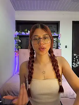Its_raquelle - 🍒 Play with my boobs 🍒