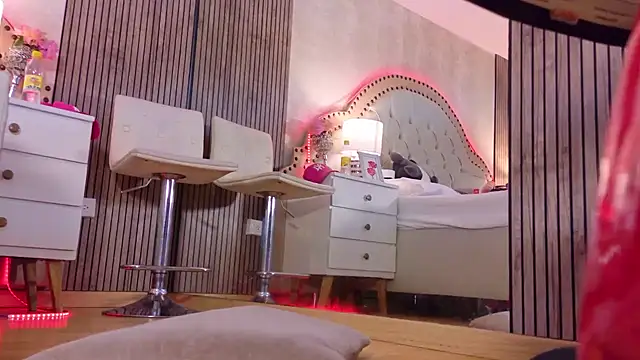AlaskaWilliams - sloppy blowjob watching into the cam 😈