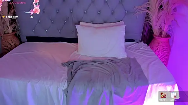 Jadde_hamad - vibrating on my pussy for 10 minutes+nak