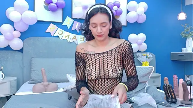 Lixie_peyton - happy birthday lixie