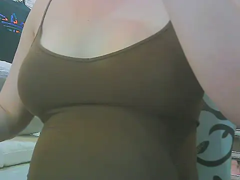 KeepmepregnantT - legs