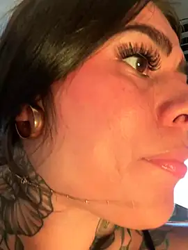 Cristal_Velle - Spreading + close-up