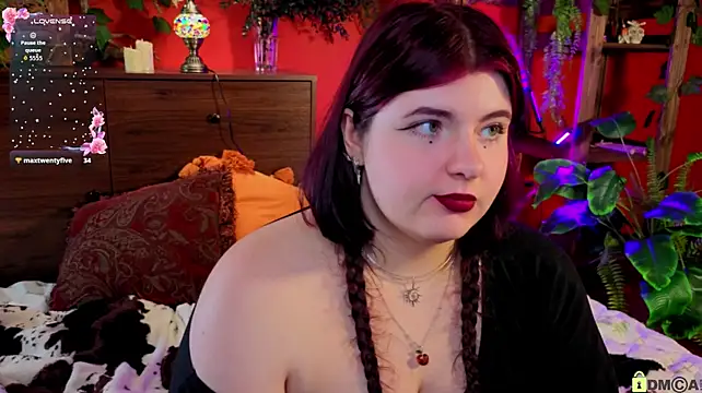 Siena_fox_ - squeeze my boobs under top