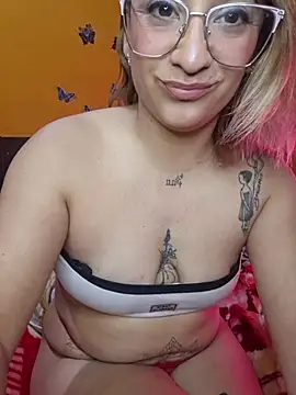 Soy-Caramelito - Masturbacion con dildo 🔥😋