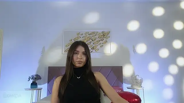 Vi_fi - tease in dogy pose