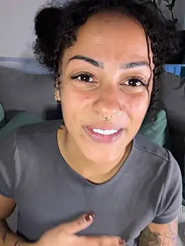SweetPetiteNoir - Show my Ass Naked and Spread it😈