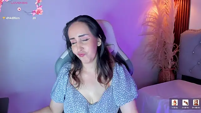 Jadde_hamad - vibrating on my pussy for 10 minutes+nak