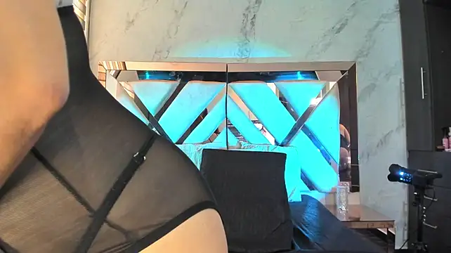 Susy_wisee - Fill my ass - Butplug