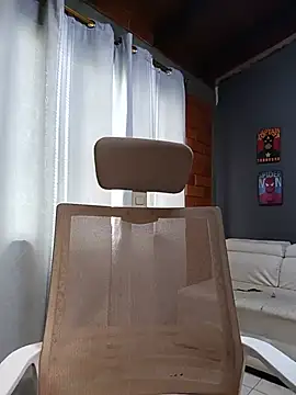 LaSelecta - SPIT My tits AND suck