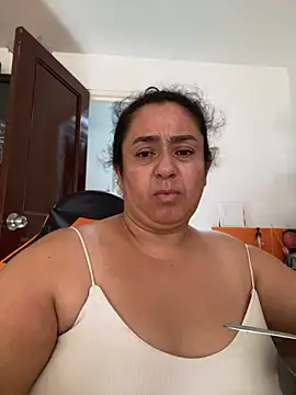 Agathaxxx-69 - See my ass hairy