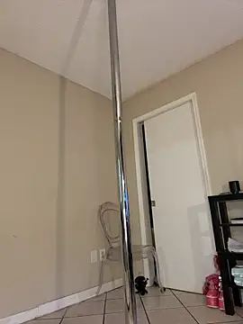 Kiki_hammyy - Ride dildo + oil + cum countdown🍑☔️🥴
