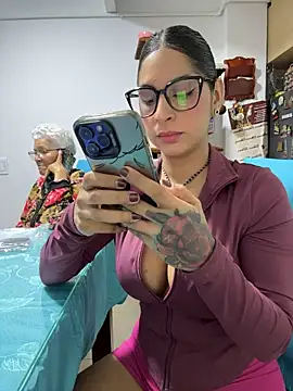 Charlotte_stevenss_ - BIG SQUIRT IN SECRET FOR U💦💦😳