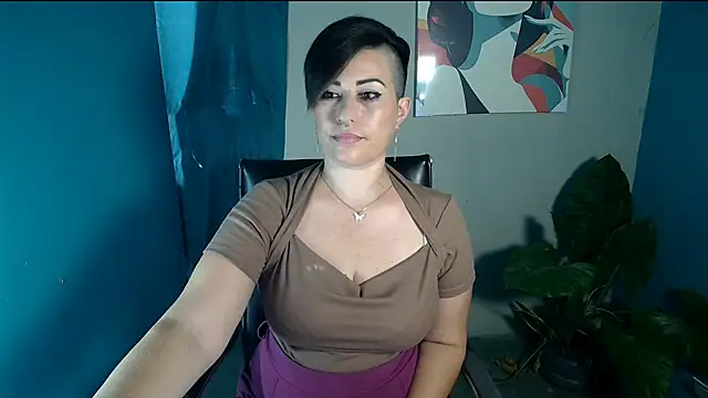 Sunny_rayz_ - naked +plug anal + doggy