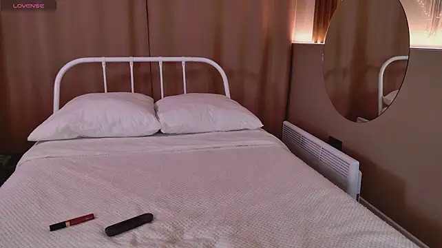 Sillybloom - add lotion on ass n make panties less
