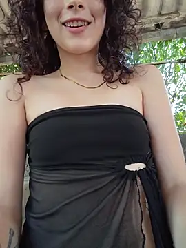 Sweet_outdoor_charm - Doggy style 🍑 + 10 hard spanks 👐🏻
