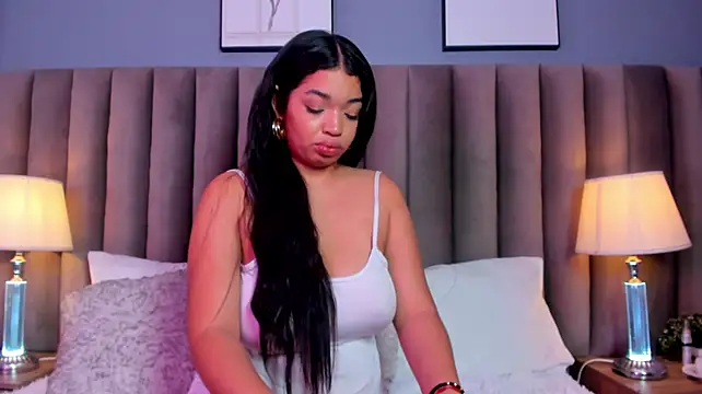 LilyFoox - Flash perfect boobs 🍒
