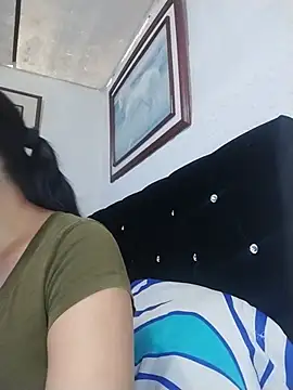 ElizabethWeill - Wet my panties and make me masturbate