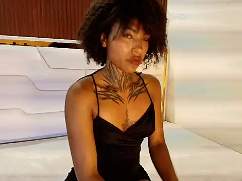 Morena_fireVs - Ride Dildo 👑