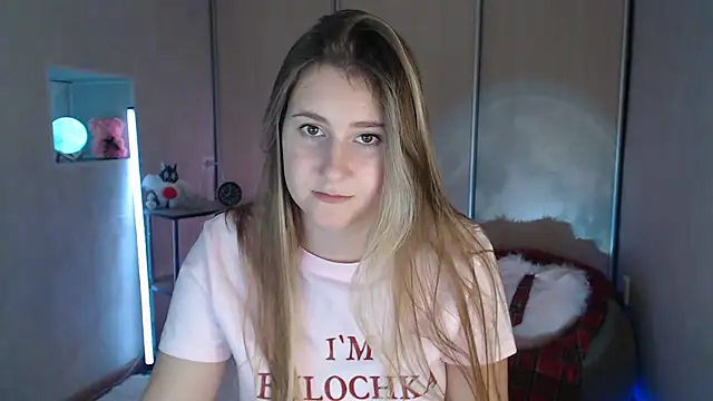 Milka_kamila - doggy style in a thong