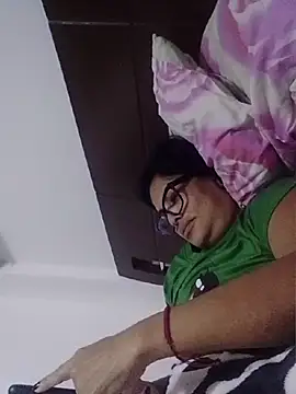Xoticxenax - Doble dildo en ano 🍆🍆🍑💦🔥💋