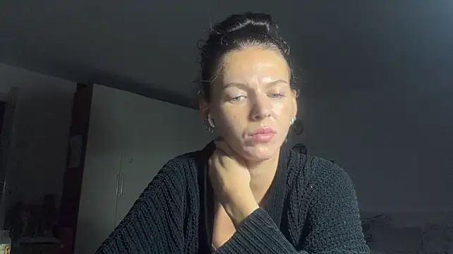 JanelEheler - stand up and say hi