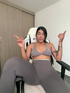 AshleyG_222 - OPEN ASS IN YOU FACE PAPI 😈
