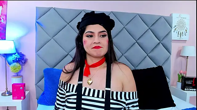 NahomyAdams - Silent masturbation... shhh