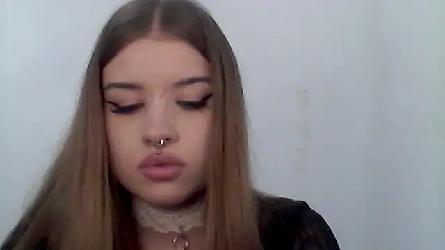MollyHotTeen