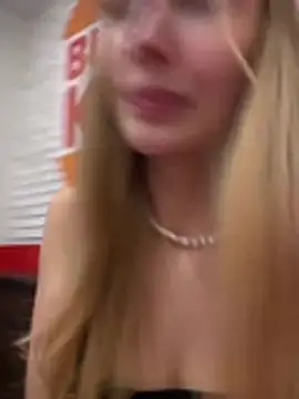Blonde_exe - panty aside+ride ur face next entranceWC