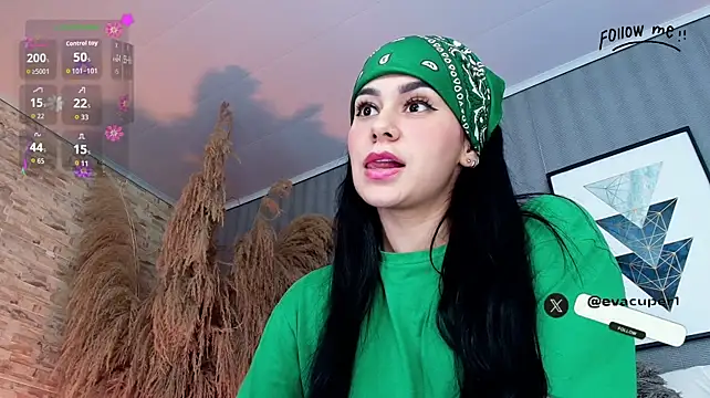 Eva_cuper - 5 fingers in my pussy