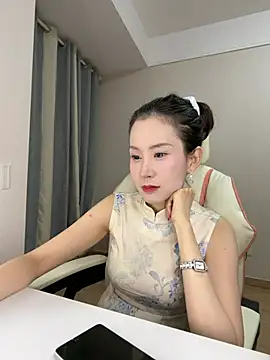 Gigi_UwU_ - Naked dance全裸跳舞💃🏻