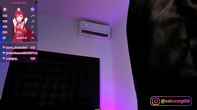 ValenGray - Close-up of a pussy being touched