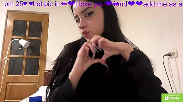 Gloria_Line - tease with panties🥵