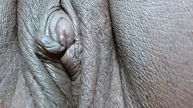 Morenahott1